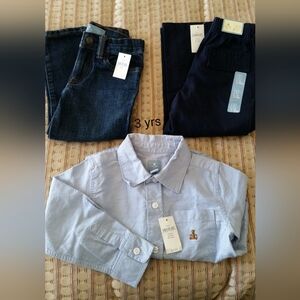 GAP Kids Light Blue Button Down Shirt with Embroidered Bear